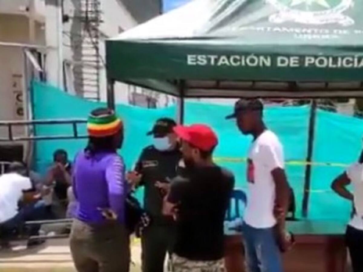 Autoridades buscan mecanismos alternos para transporte de migrantes varados