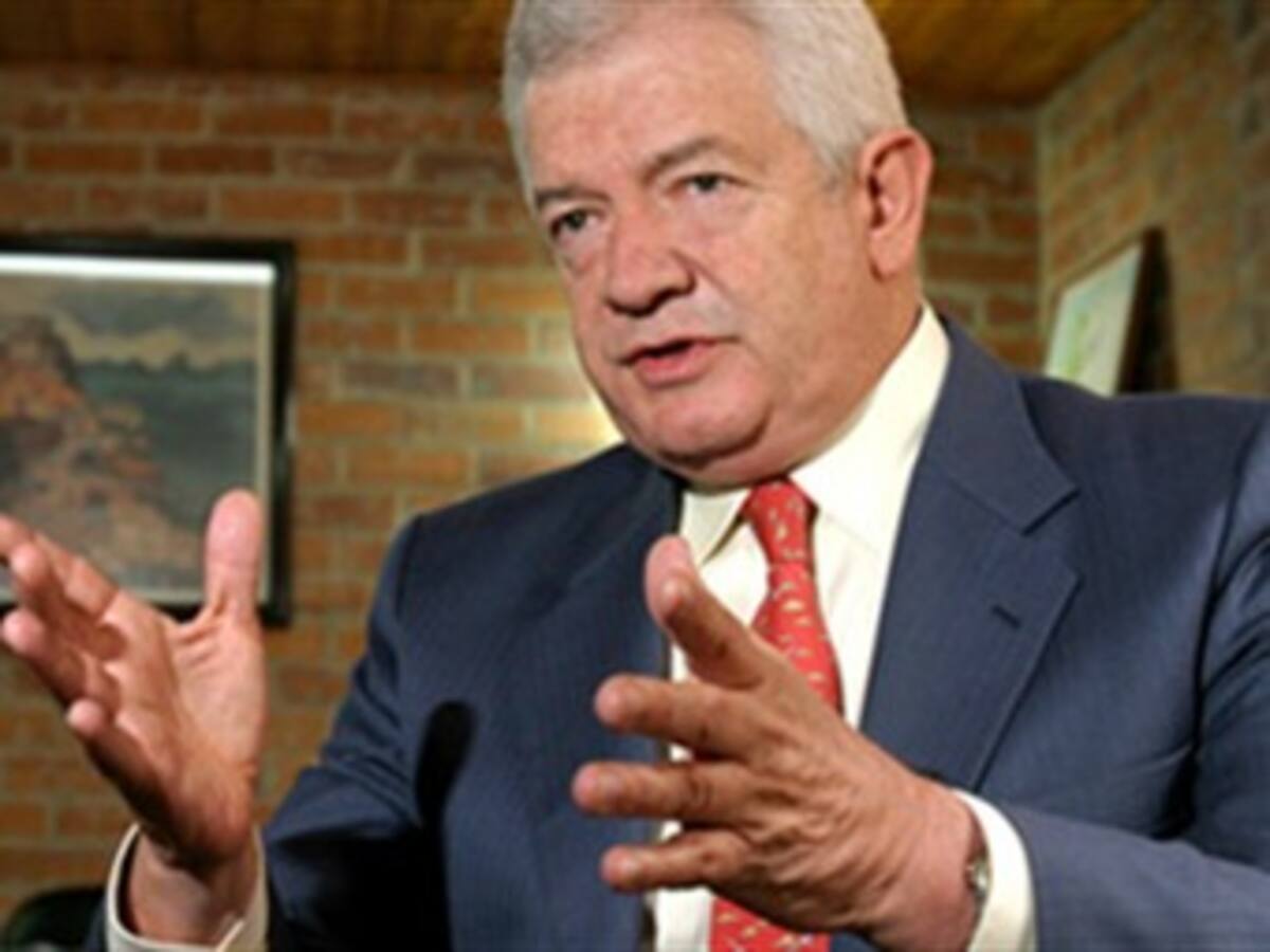 Por expediente de primo de Uribe se cobraron hasta $40 millones: testigo de ‘chuzadas’
