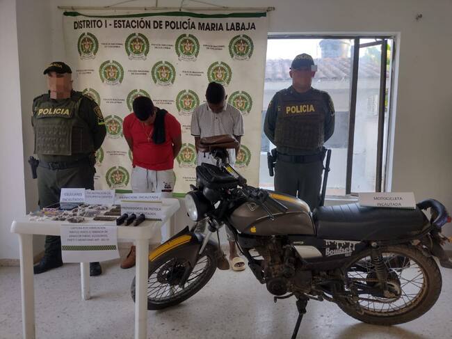 Capturaron a dos sujetos con material de guerra de uso privativo de las Fuerzas Militares