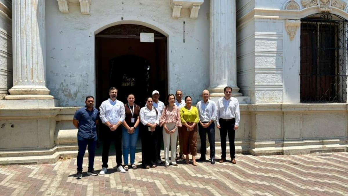 Edificio de la antigua IED La Industrial de Santa Marta camino a su restauración