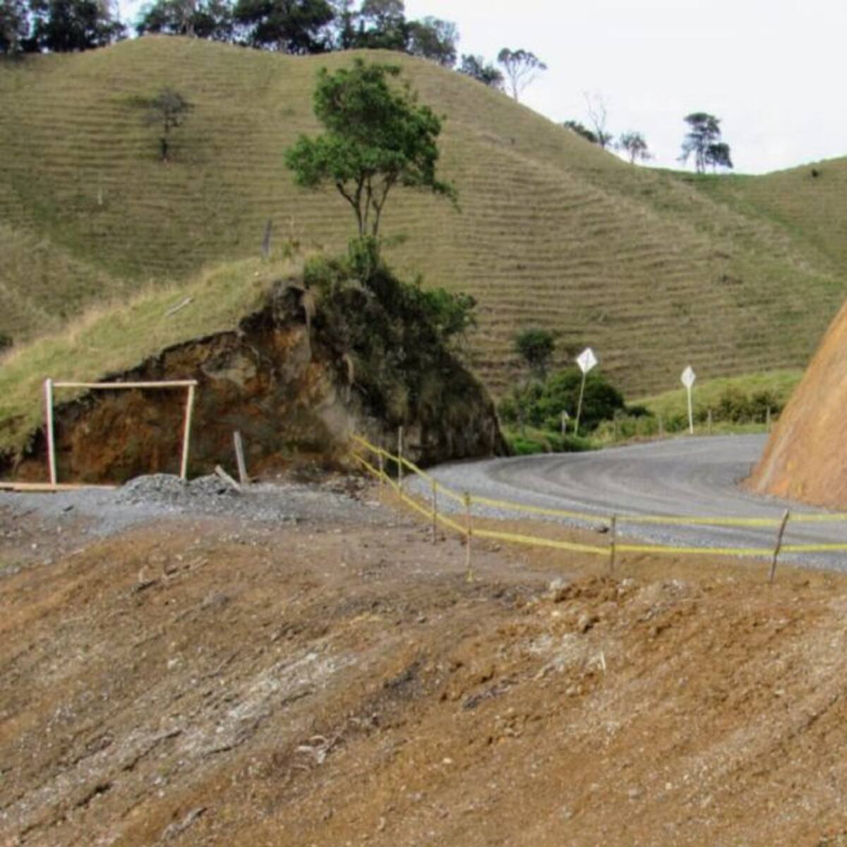 Zonas rurales de Caldas mejoran su conexión vial