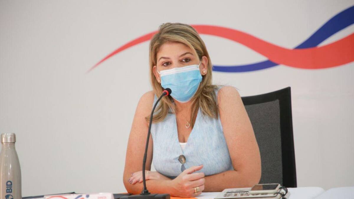 Cinco días de arresto deberá pagar Virna Johnson por desacato a tutela