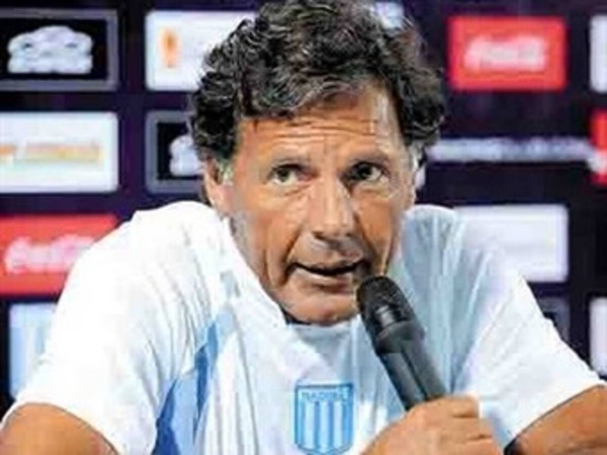 Miguel Ángel Russo sale de Racing de Argentina