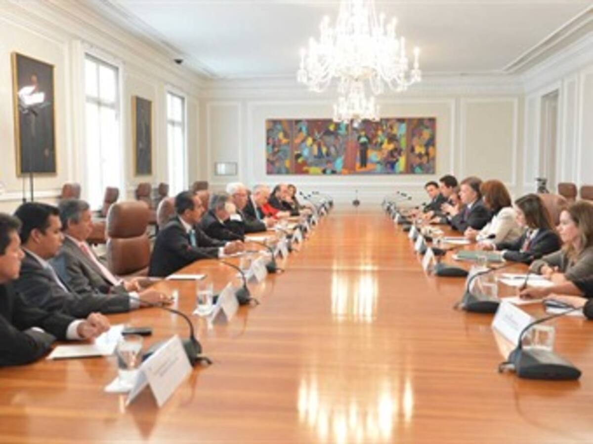 Gobierno citó para hoy a la Comisión Asesora de Relaciones