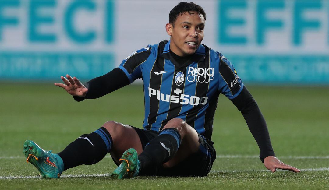 Luis Fernando Muriel fue uno de los jugadores más activos de Atalanta en el frente de ataque.