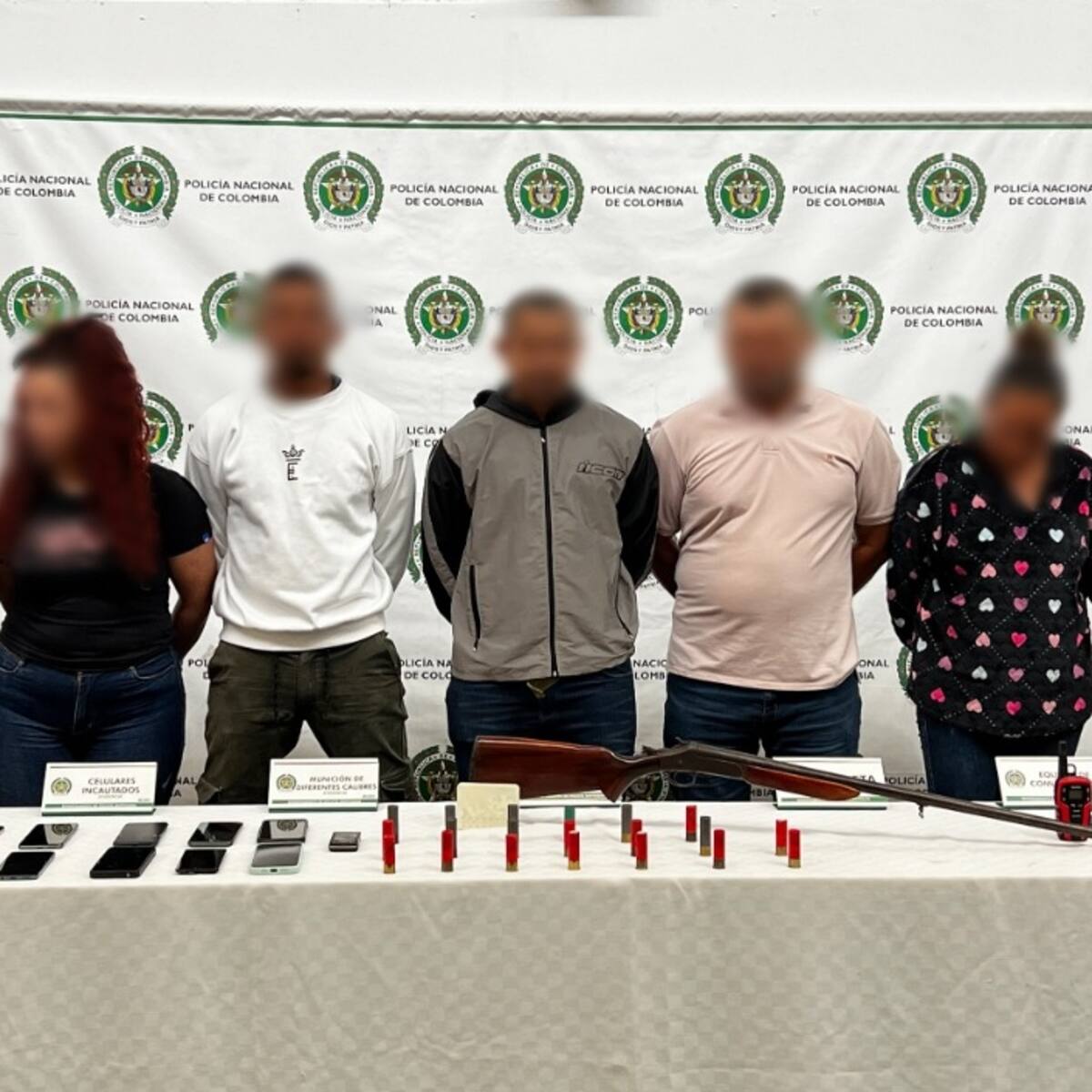 El Clan del Golfo ordenaba códigos de vestuario a las mujeres en el Occidente