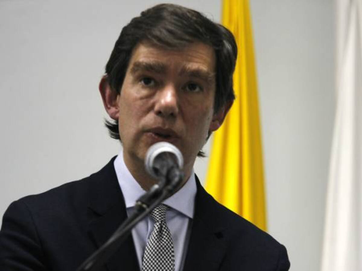 20 colombianos responsabilizados de captación ilegal de dinero en Colombia este año