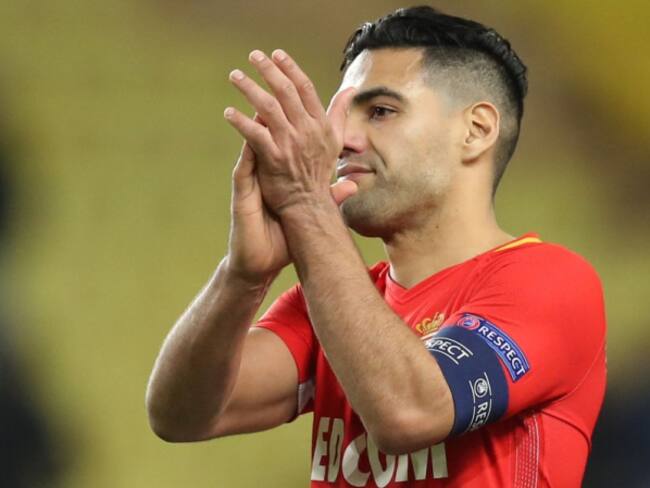 Falcao anota, pero Mónaco es goleado y eliminado de la Liga de Campeones