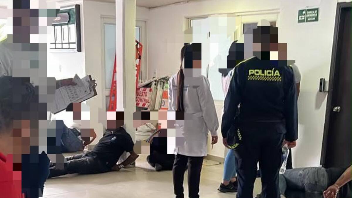 Capturan a tres hombres tras operativo por un grupo de personas armadas en una bodega en Cali