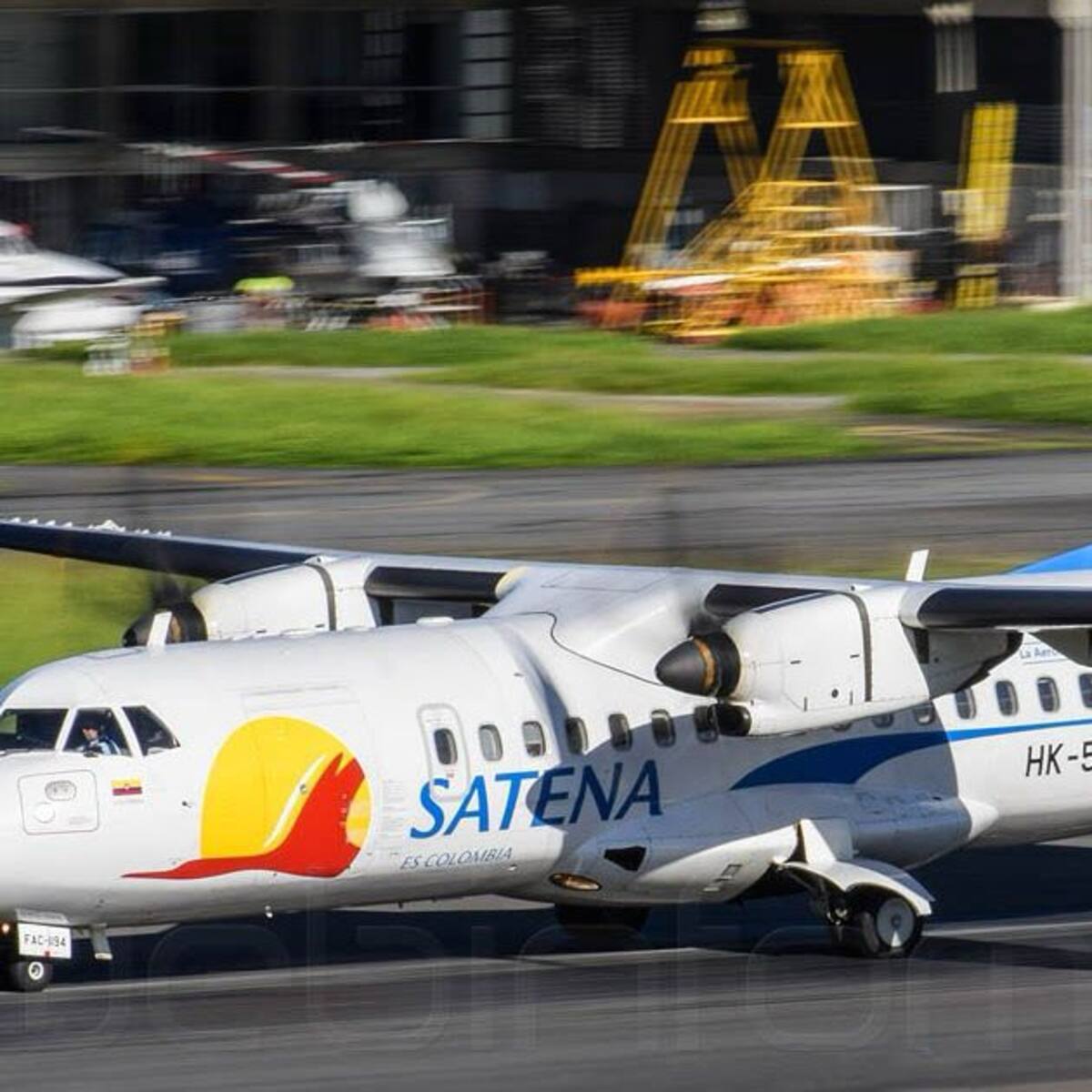Satena suspende vuelos a Venezuela por interferencias de navegabilidad, tras advertencia de EE.UU