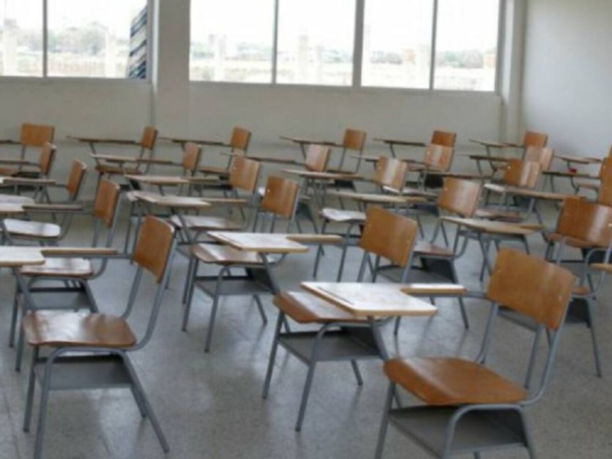 Maestros piden avanzar en obras de sedes educativas