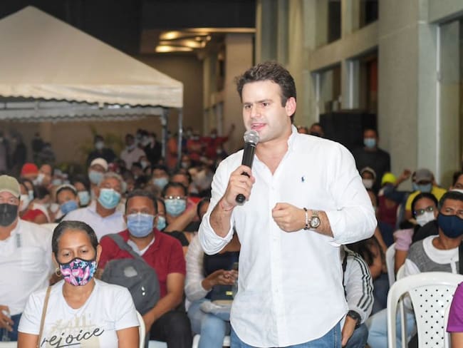 El actual representante ha venido trabajando en el fortalecimiento de su movimiento con visitas casa a casa y a organizaciones sociales en Bolívar