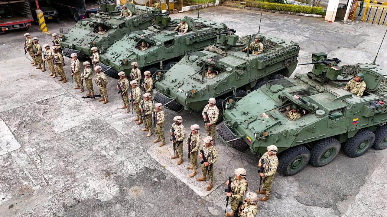 Vehículos blindados para garantizar la seguridad en elecciones en Antioquia - foto Cuarta Brigada