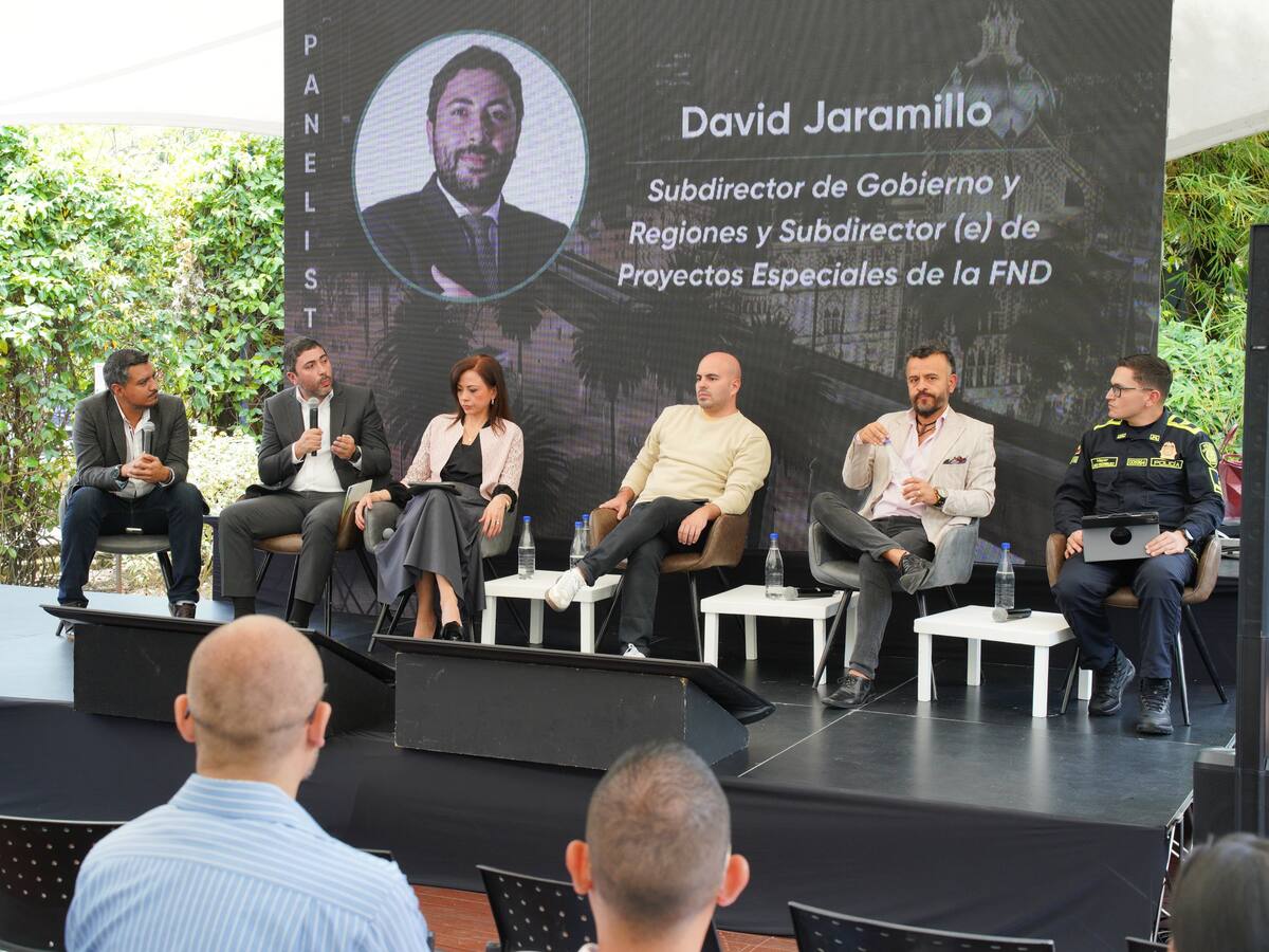 Descentralizar la seguridad: una necesidad urgente para la Nación