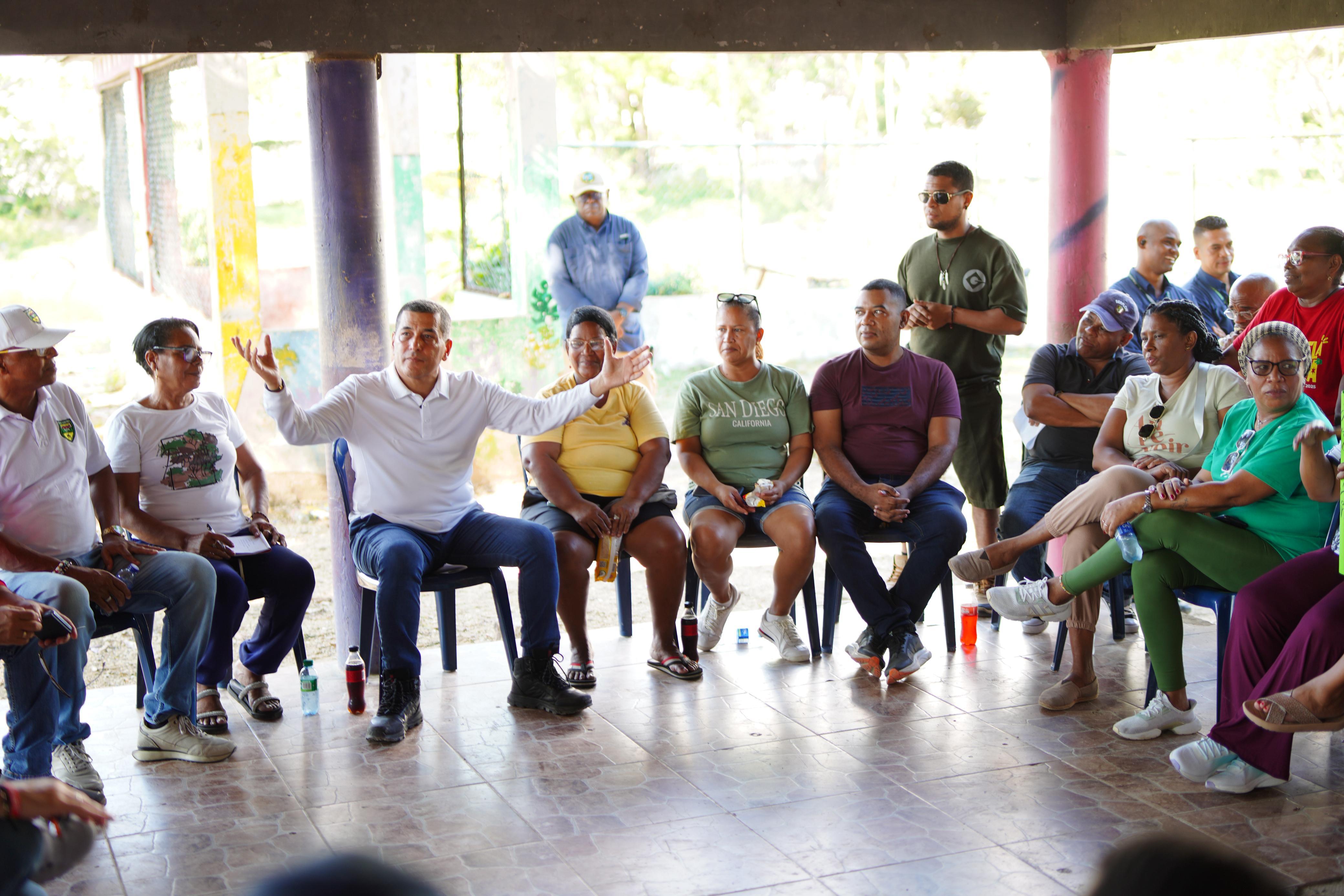 Anuncian nuevo puente sobre el canal Juan Angola y un pequeño malecón para Santa María y Canapote