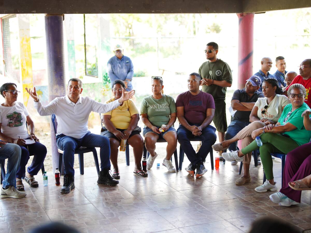 Anuncian nuevo puente sobre el canal Juan Angola y un pequeño malecón para Santa María y Canapote