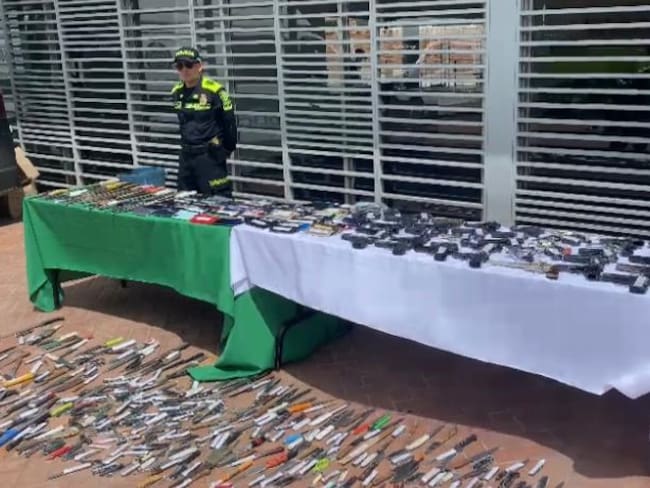 Policía de Bogotá ha incautado más de 200 mil armas cortopunzantes durante 2022