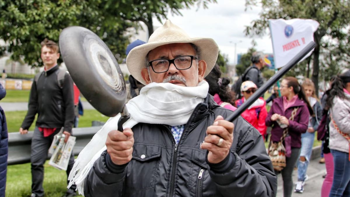 PROFESORES DE CÓRDOBA DENUNCIAN AMENAZAS EN SU CONTRA