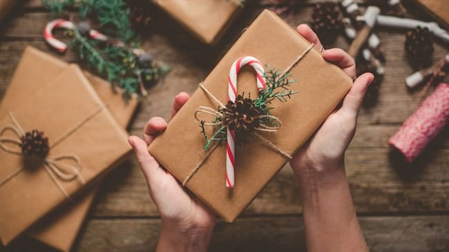 ¿Usted a quién le quisiera dar un regalo en esta Navidad?. Foto: Getty Images