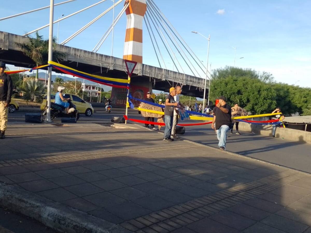 Comerciantes protestan por demoras e incumplimientos en entrega de obras de Las Américas