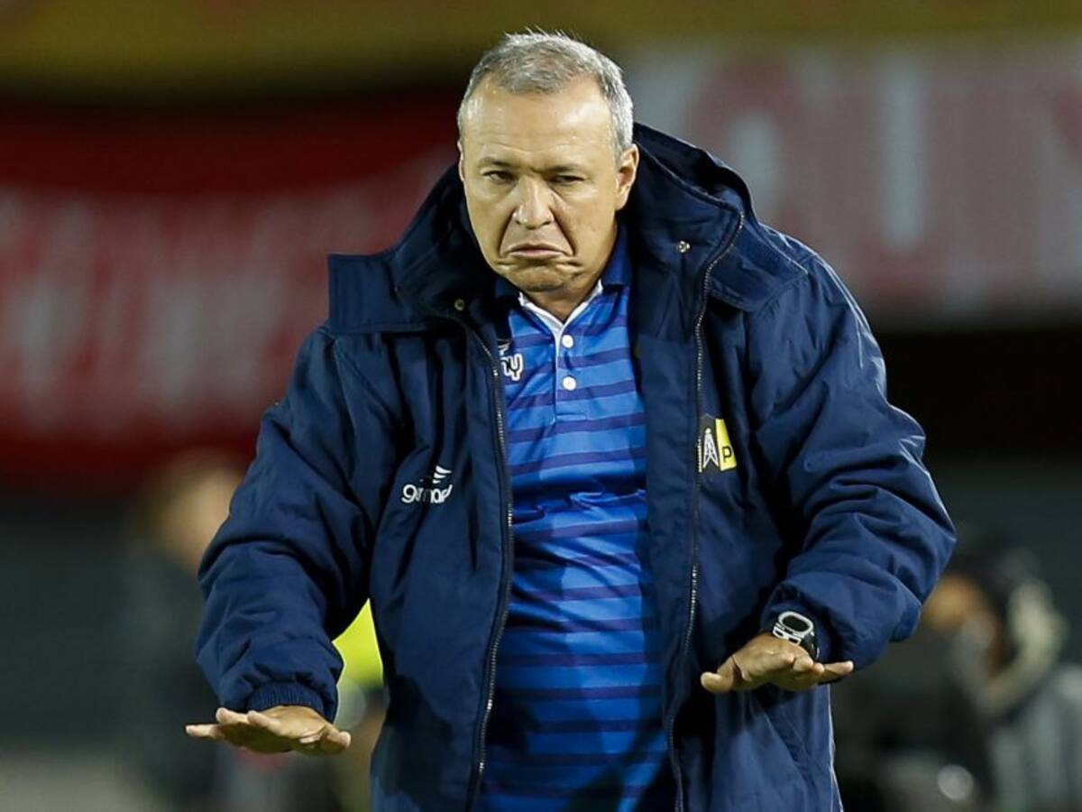 Upegui: "No hubo ninguna explicación en mi salida del Bucaramanga"