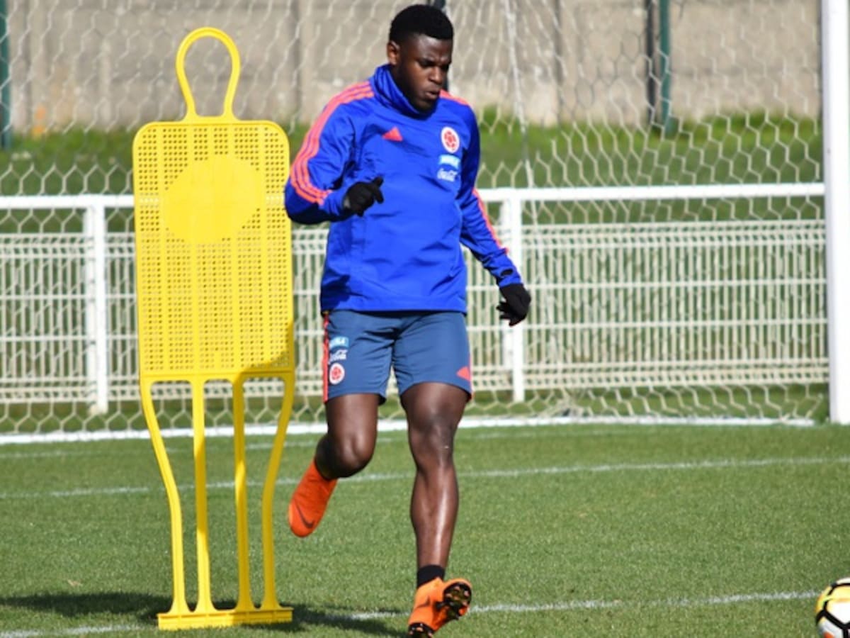 Espero que ante Australia demostremos de lo que somos capaces: Duván Zapata