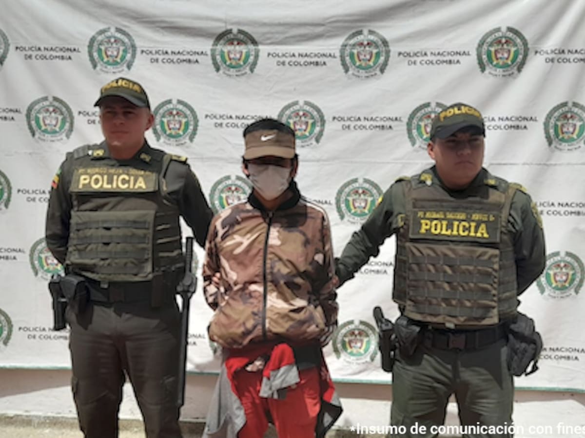 18 años de cárcel para sujeto que extorsionaba a su prima
