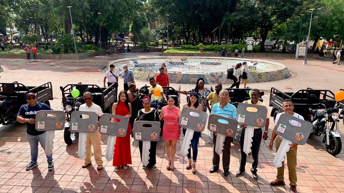 Población afrodescendiente del Huila constituyen empresa de acarreos