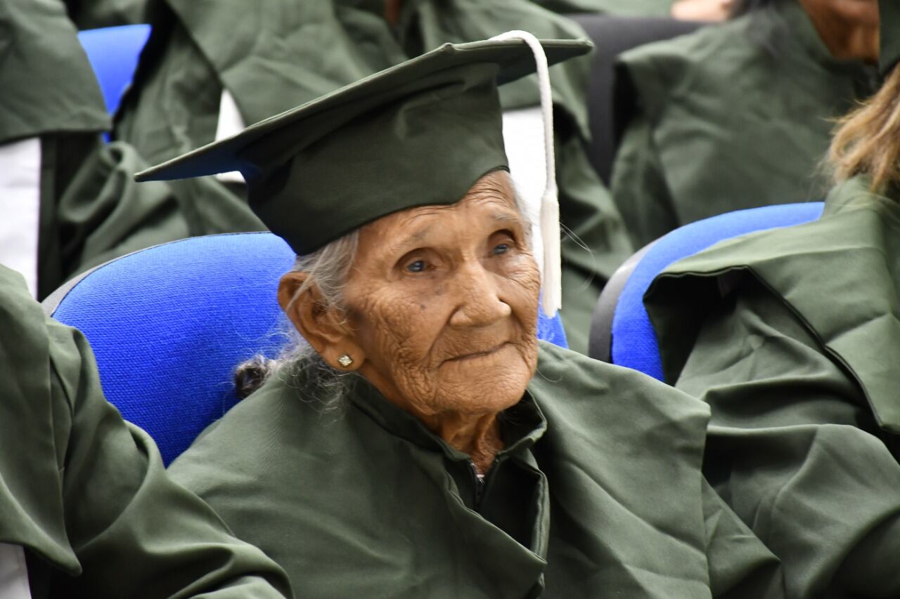 Idalides Benítez de Lozano.