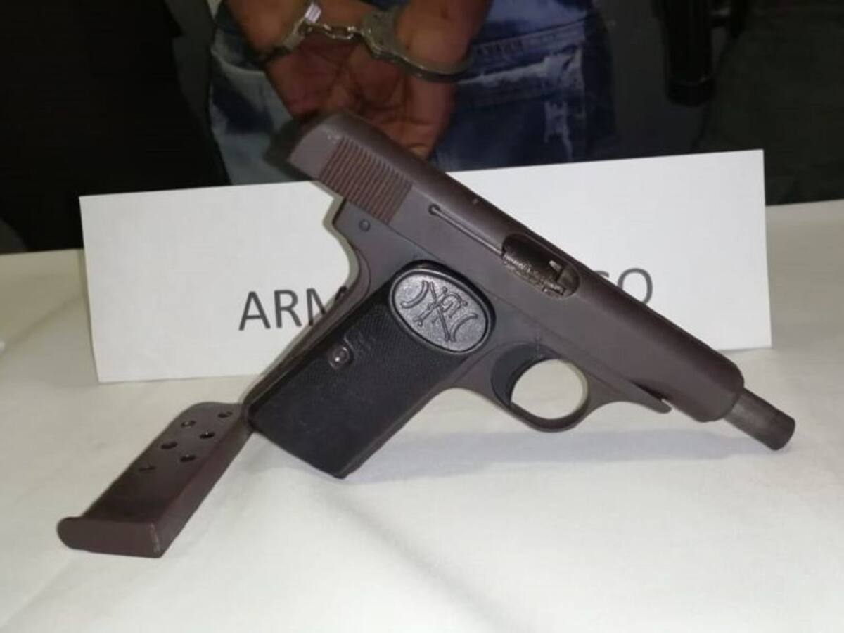 'El Gato', capturado en Cartagena con pistola de primera guerra mundial