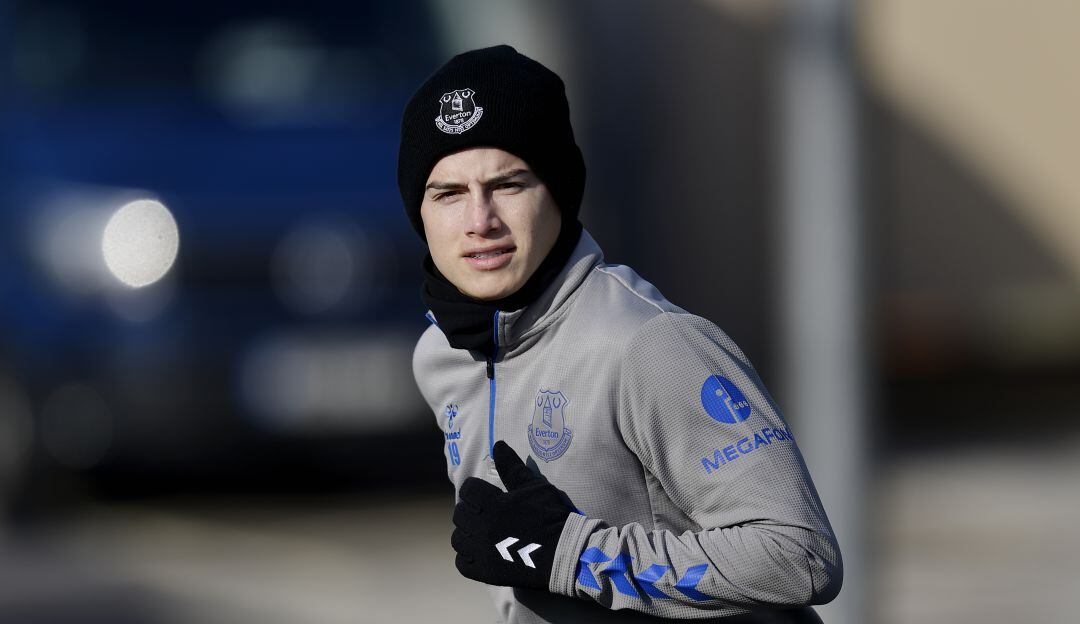 James Rodríguez no contempla salir del Everton FC.