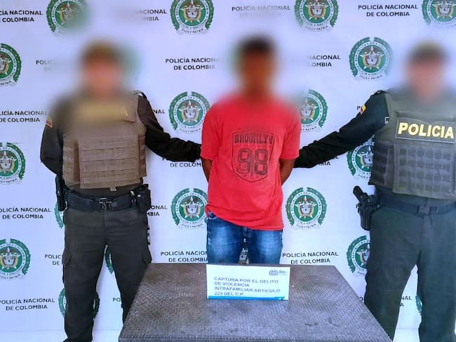 Una mujer fue rescatada por la rápida reacción de la Policía luego de ser agredida, presuntamente, por su compañero sentimental en Río Viejo