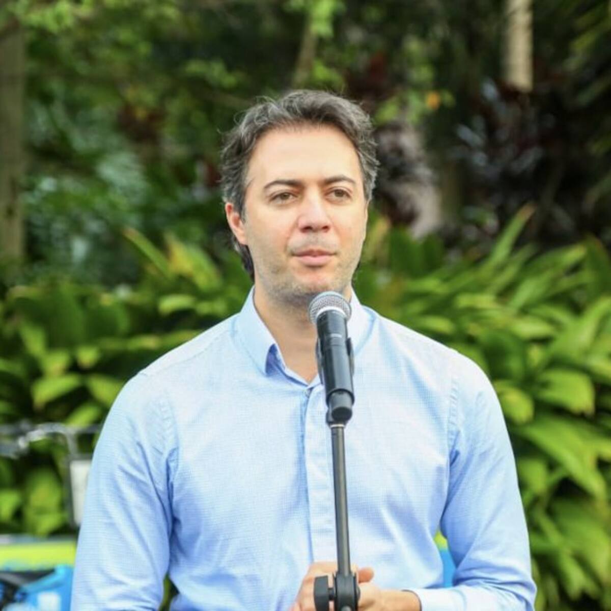Baja aprobación del alcalde de Medellín, Daniel Quintero según Invamer