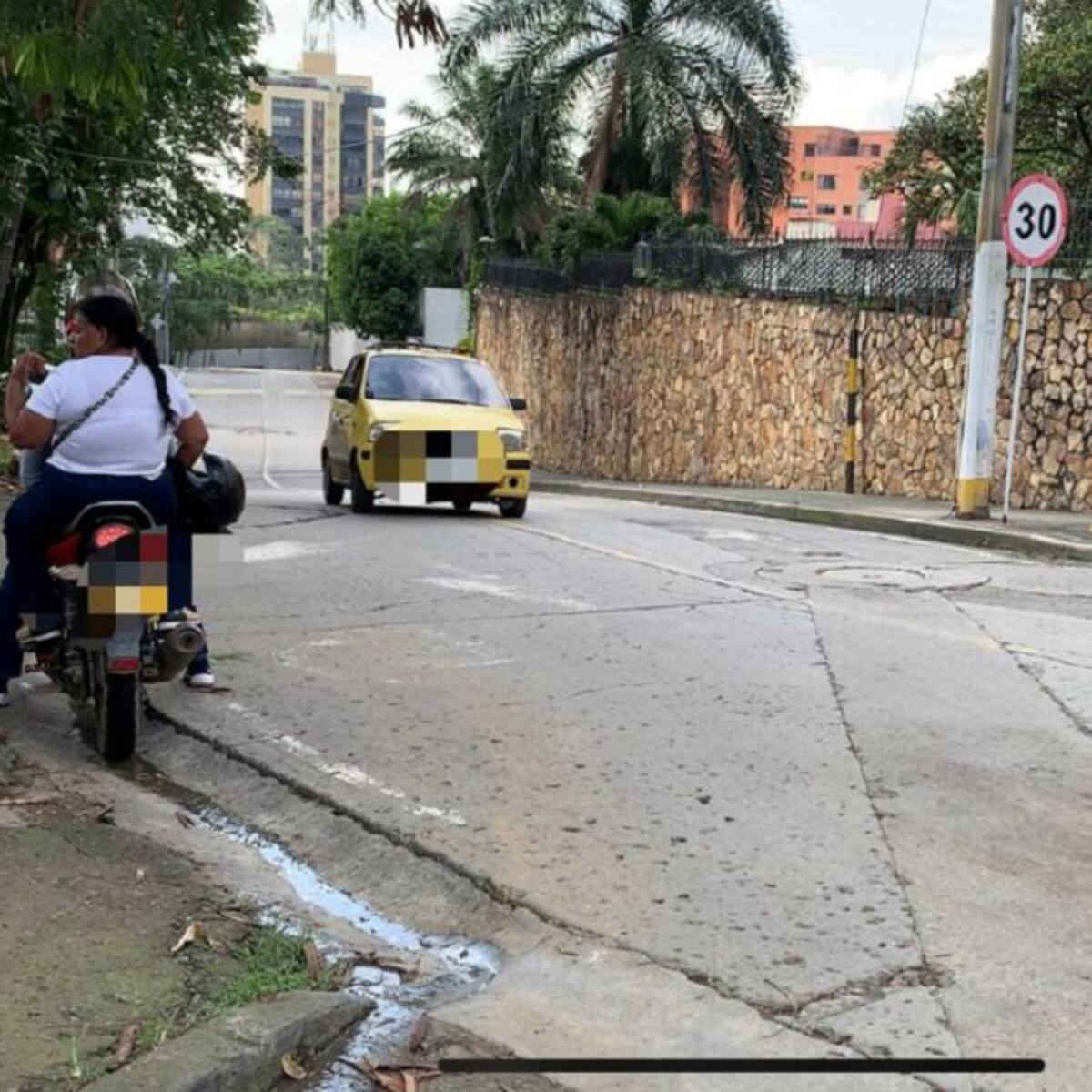 Muere mujer tras ser herida con arma de fuego por asaltarla