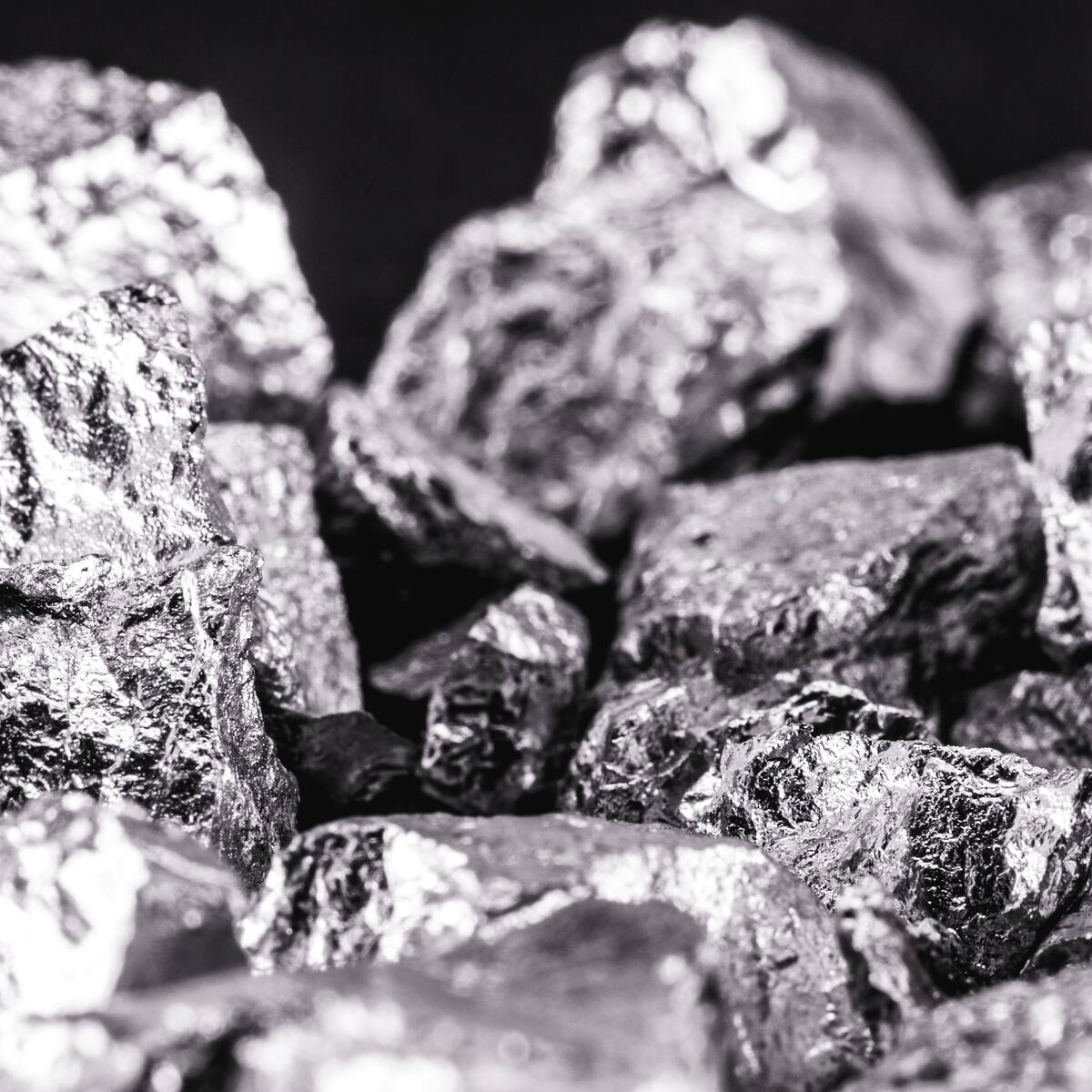 ¿Cuánto vale? Este es el metal que es más caro que el oro según expertos: se produce poco en Sudamérica