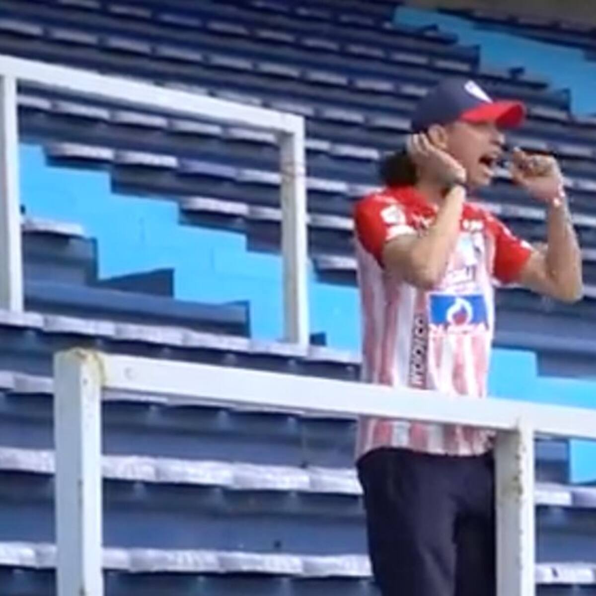 Burlas y críticas al Junior por copiar campaña de abonos del Rayo