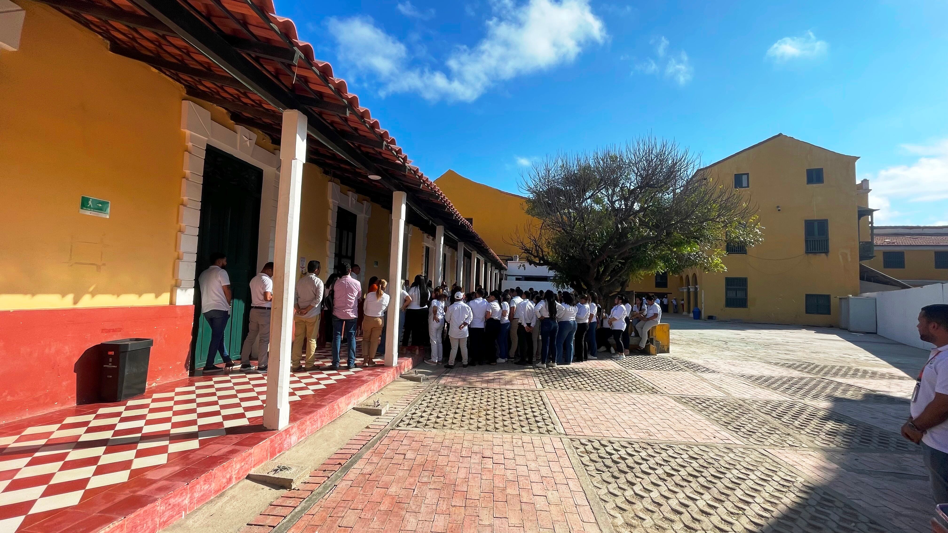 Mineducación aprueba programa de Derecho en Umayor