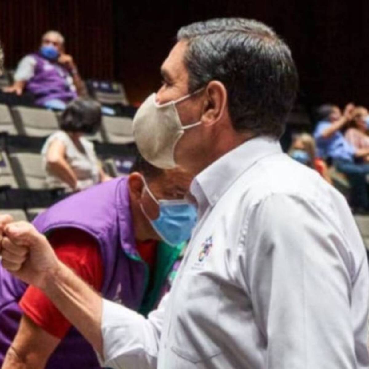 Aprueban pago de honorarios a ediles