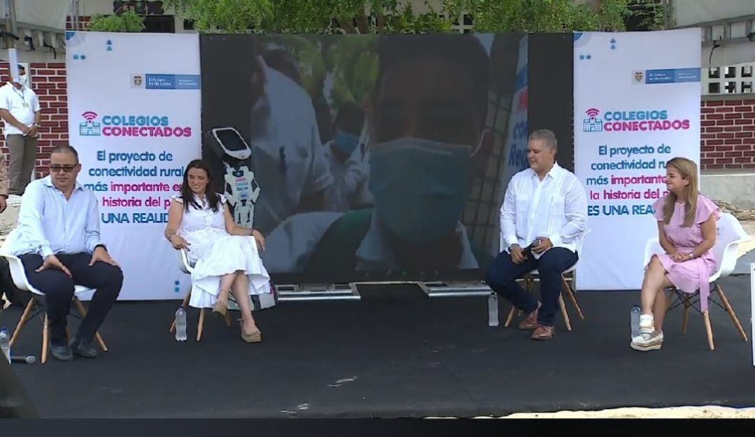 El acto realizado en el corregimiento de Campeche sobre los centros digitales.