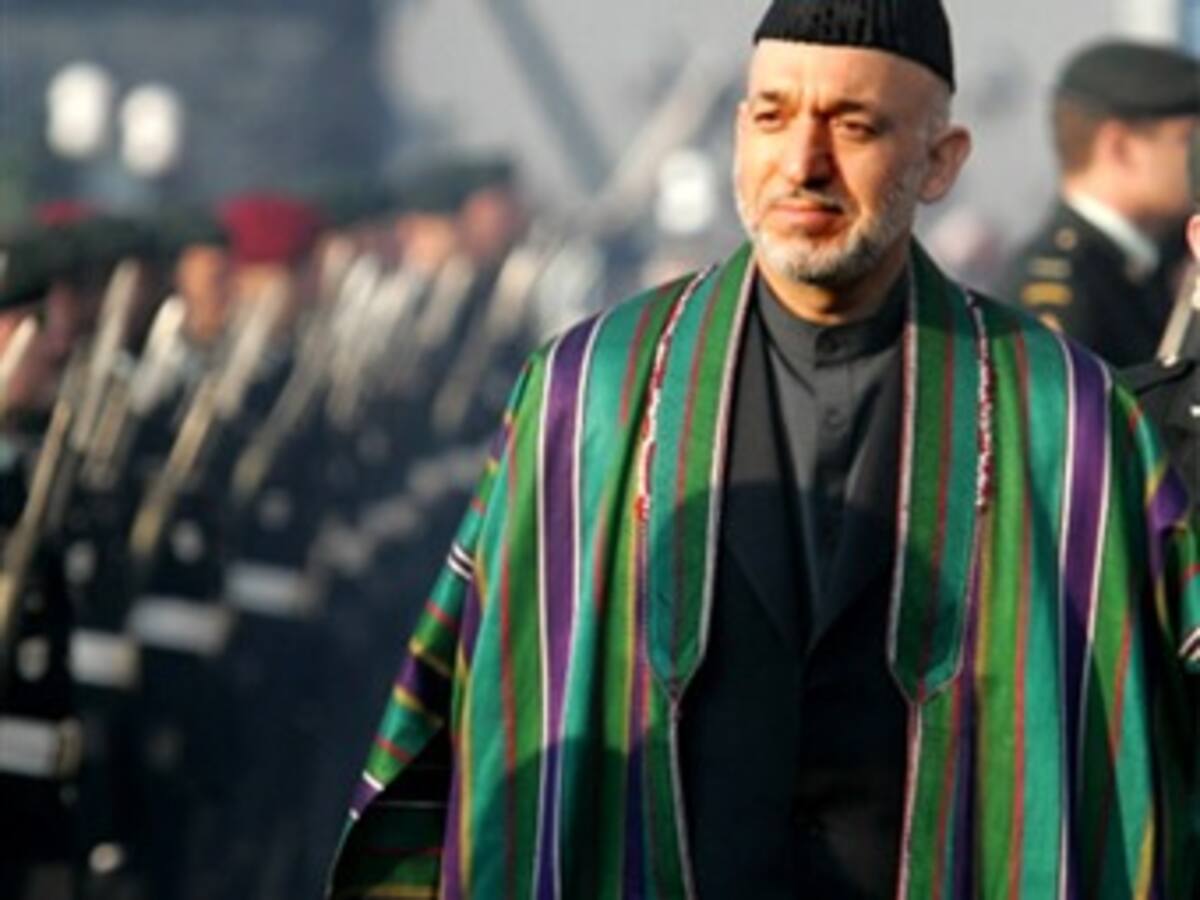 Hamid Karzai es reelegido en Afganistán