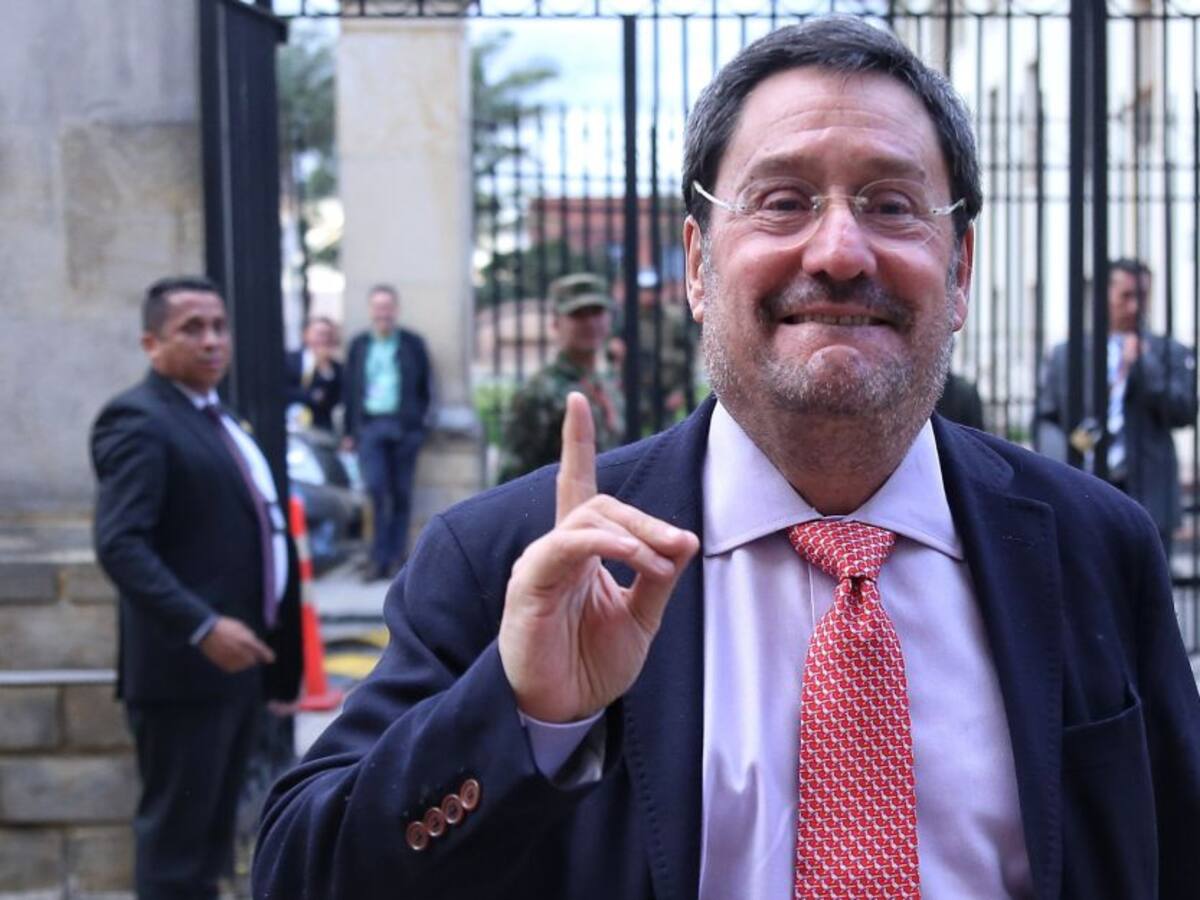 Francisco Santos ya no sería más embajador de Colombia en EE.UU.