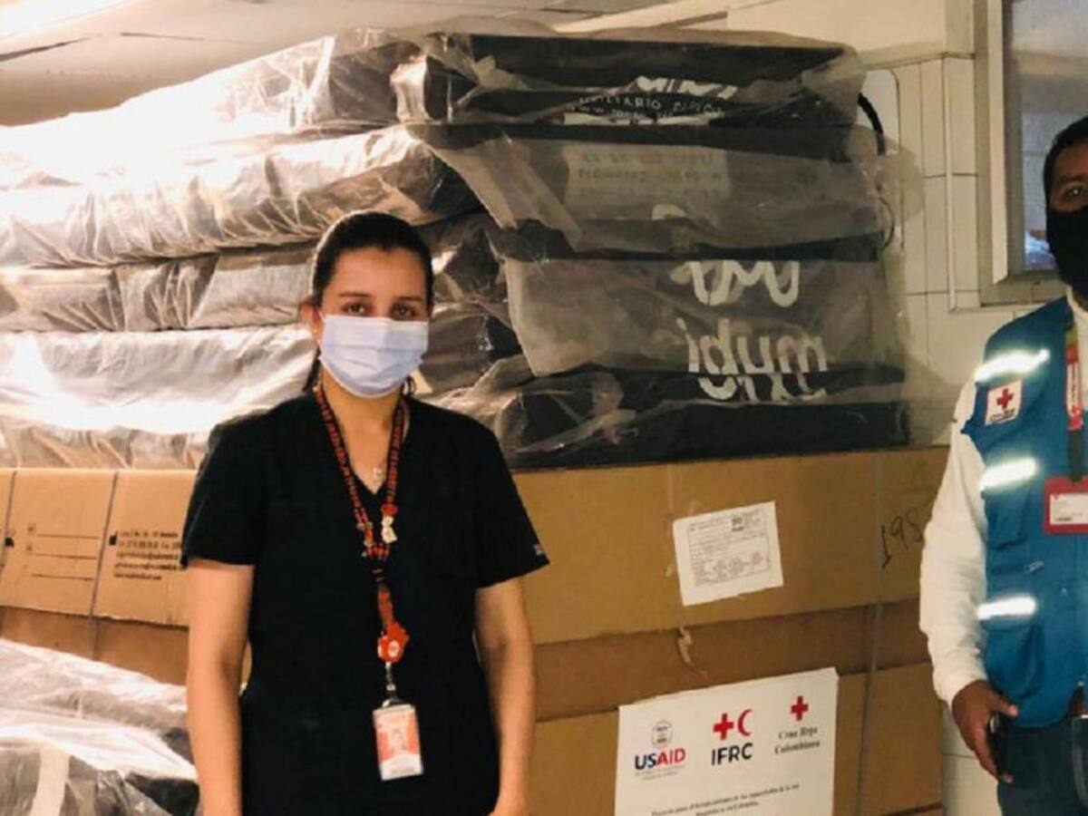 Medellín recibió otra donación de equipos hospitalarios