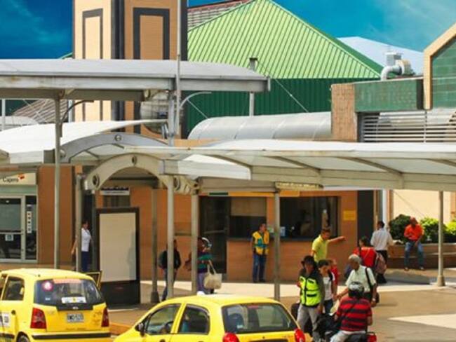 Personas que iban a San Gil no las dejaron salir de la terminal
