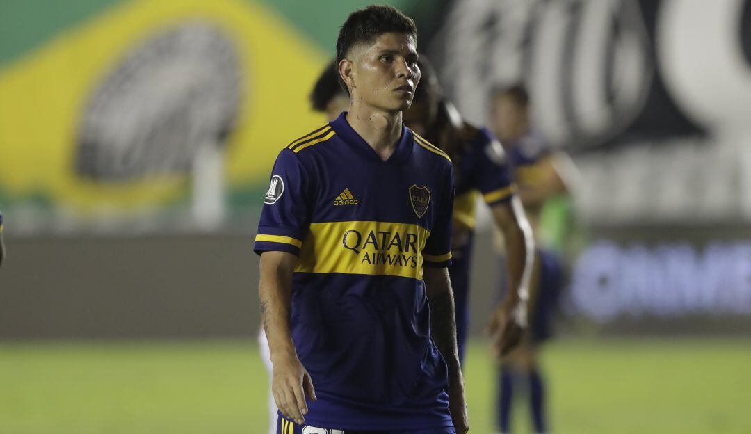 El volante colombiano se encuentra ileso pese al fuerte accidente.