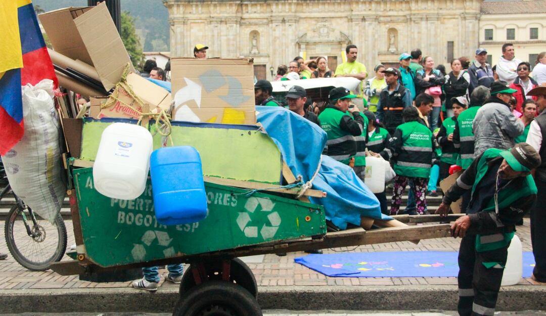 Proyecto pretende ofrecer condiciones de empleo dignas a recicladores