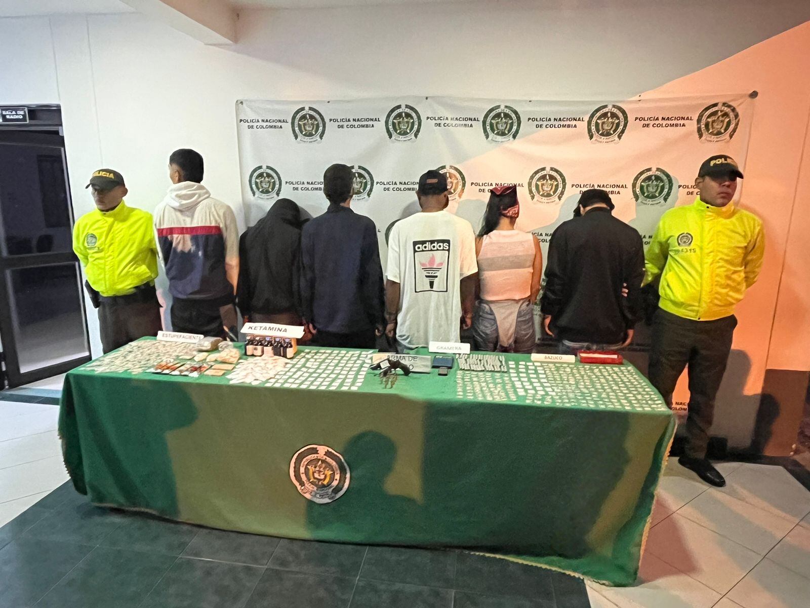 Capturaron a 6 personas, entre ellas a alias chencho