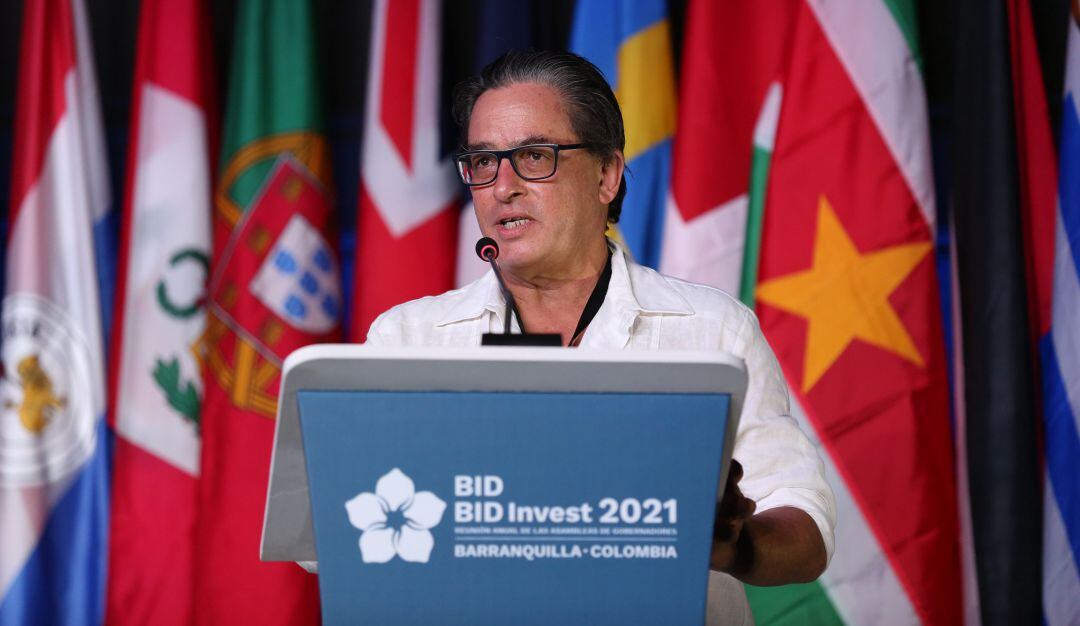 Alberto Carrasquila, ministro de Hacienda durante la Asamblea de gobernadores del BID
