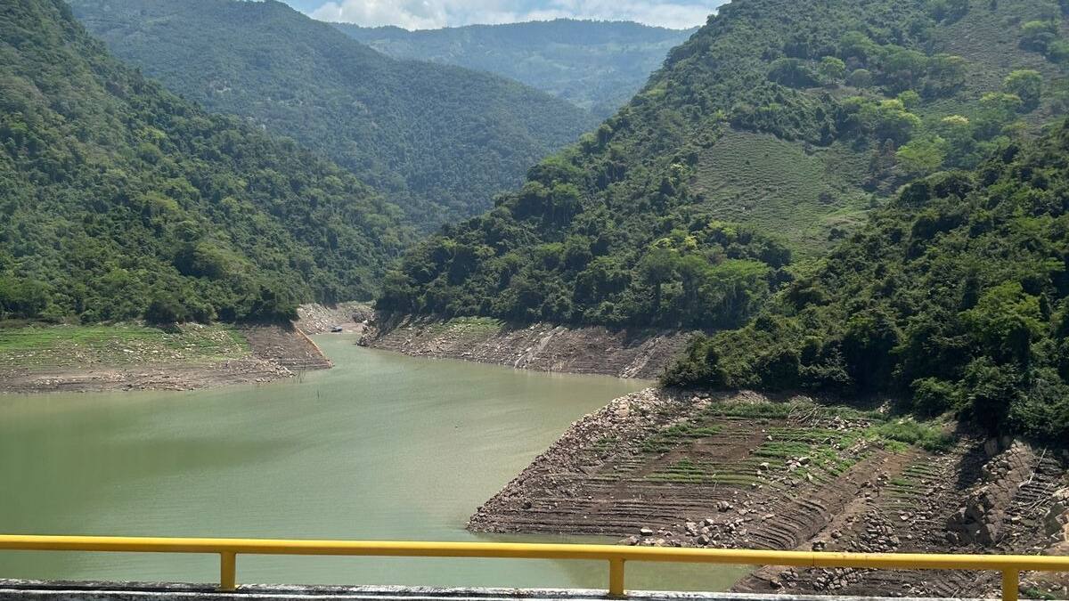Voces, afectaciones en río Sogamoso