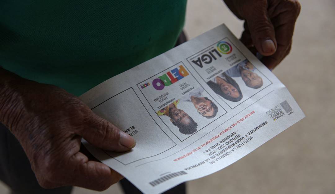 Papeleta de votación en la segunda vuelta presidencial en Colombia. Foto: Getty