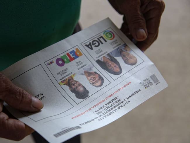 Papeleta de votación en la segunda vuelta presidencial en Colombia.              Foto: Getty 